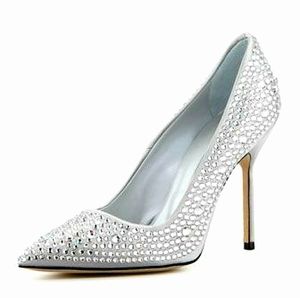 Manolo Blahnik Crystal BB Silver PumpsSize 40.5